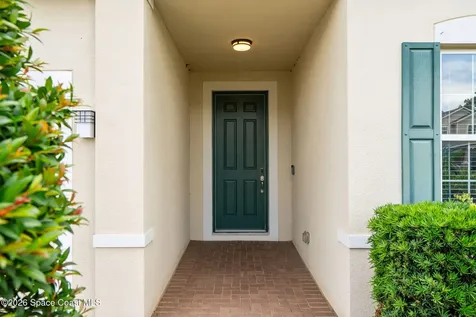 5643 Reagan Avenue Titusville FL 32780