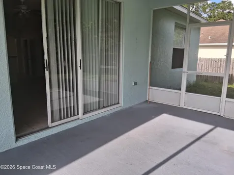 820 Tedder Road SE Palm Bay FL 32909