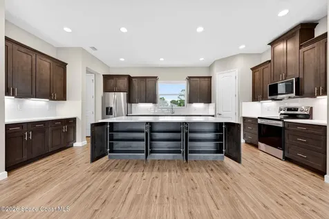 766 Starland Street SE Palm Bay FL 32909