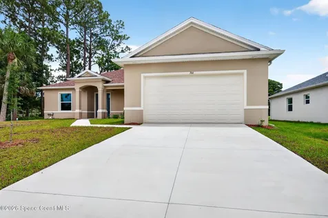 766 Starland Street SE Palm Bay FL 32909