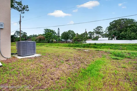 766 Starland Street SE Palm Bay FL 32909
