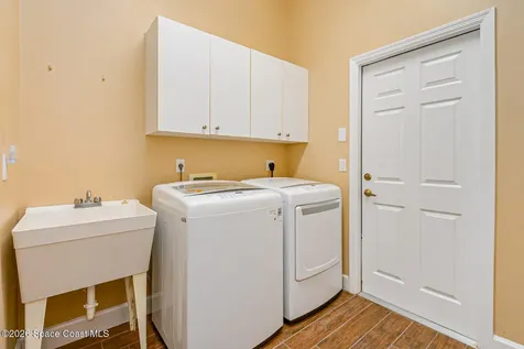 2585 Summerwind Court Melbourne FL 32904