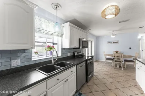 1240 Colby Lane Merritt Island FL 32952