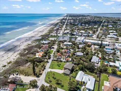 800 Atlantic Street Melbourne Beach FL 32951