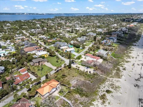 800 Atlantic Street Melbourne Beach FL 32951