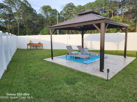 996 Corbin Circle SW Palm Bay FL 32908