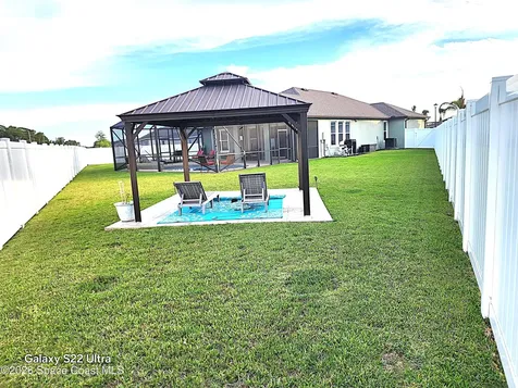 996 Corbin Circle SW Palm Bay FL 32908