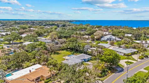 1209 S Riverside Drive Indialantic FL 32903