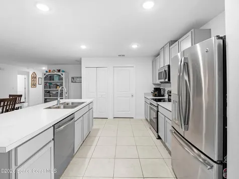 1011 Starfire Street SE Palm Bay FL 32909