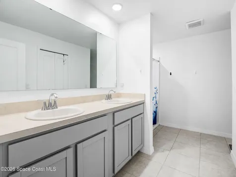 1011 Starfire Street SE Palm Bay FL 32909