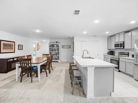1011 Starfire Street SE Palm Bay FL 32909