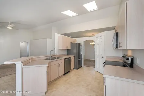 1198 Kenmore Street NW Palm Bay FL 32907