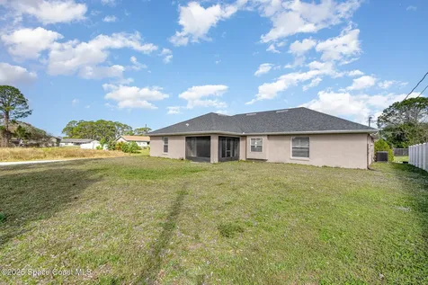 1198 Kenmore Street NW Palm Bay FL 32907