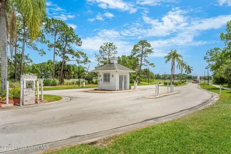 109 Brandy Creek Circle SE Palm Bay FL 32909