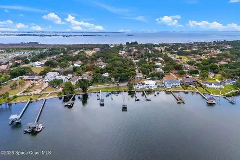 1140 Two Oaks Boulevard Merritt Island FL 32952