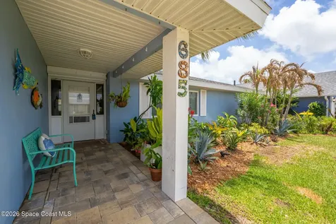 685 Poinsetta Drive Satellite Beach FL 32937