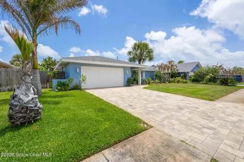 685 Poinsetta Drive Satellite Beach FL 32937