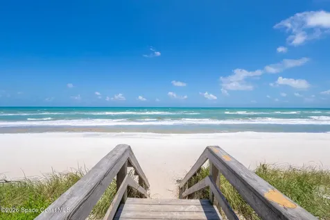 685 Poinsetta Drive Satellite Beach FL 32937