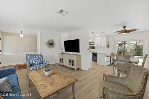 685 Poinsetta Drive Satellite Beach FL 32937