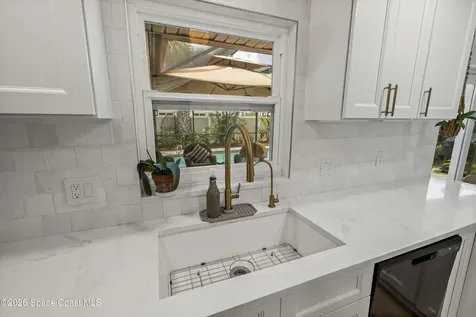 685 Poinsetta Drive Satellite Beach FL 32937