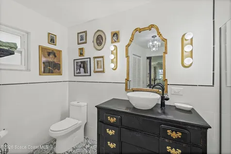 685 Poinsetta Drive Satellite Beach FL 32937