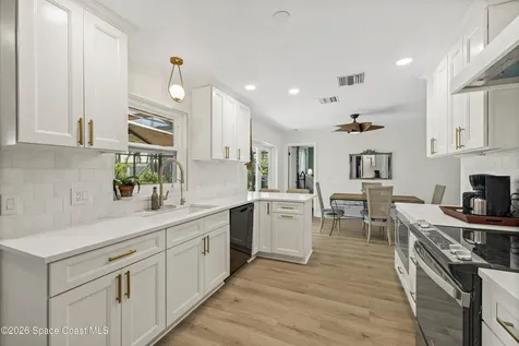 685 Poinsetta Drive Satellite Beach FL 32937
