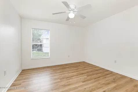 482 Newgate Street NW Palm Bay FL 32907