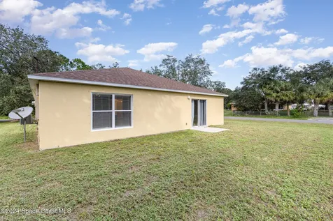 482 Newgate Street NW Palm Bay FL 32907
