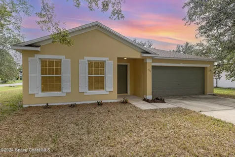 482 Newgate Street NW Palm Bay FL 32907