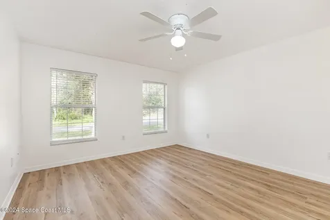 482 Newgate Street NW Palm Bay FL 32907