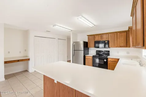 482 Newgate Street NW Palm Bay FL 32907