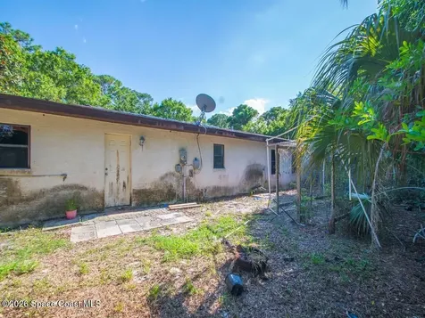 1408 Russell Lane Fort Pierce FL 34982