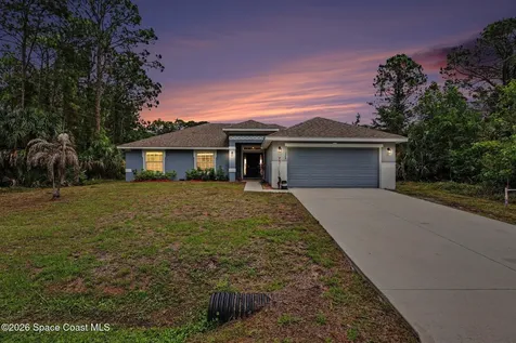 325 Kapok Court NW Palm Bay FL 32907