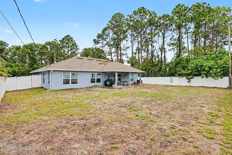 325 Kapok Court NW Palm Bay FL 32907