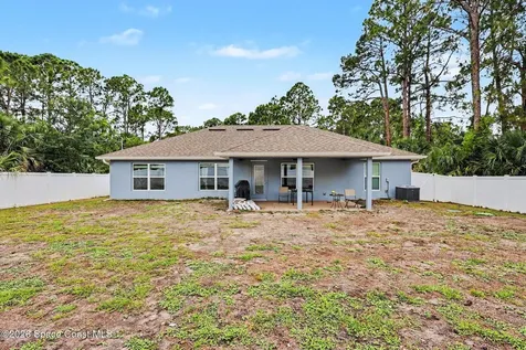 325 Kapok Court NW Palm Bay FL 32907