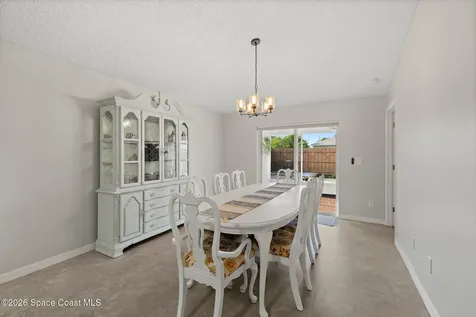 2049 Caledonia Place Melbourne FL 32940