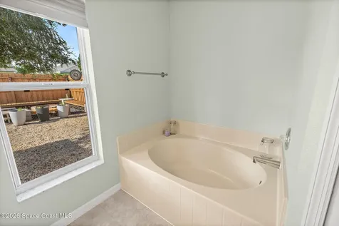 2049 Caledonia Place Melbourne FL 32940
