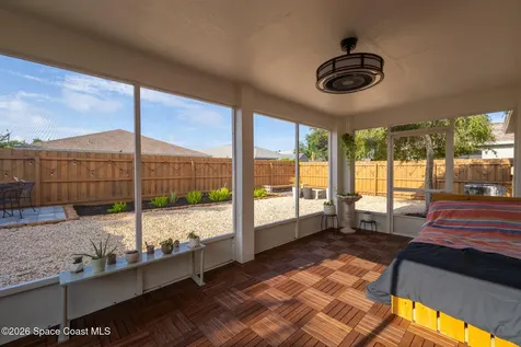 2049 Caledonia Place Melbourne FL 32940