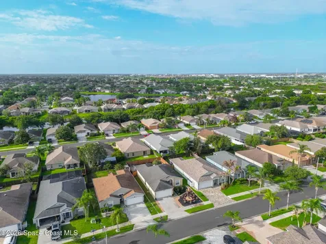 2049 Caledonia Place Melbourne FL 32940