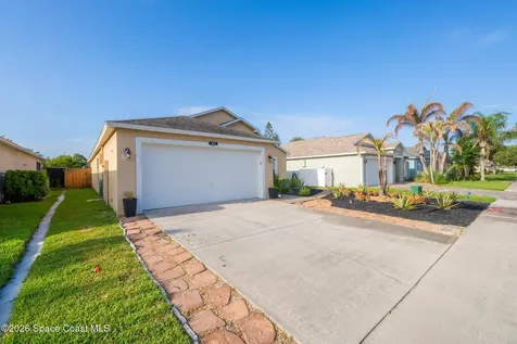 2049 Caledonia Place Melbourne FL 32940