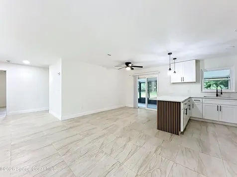 2607 Wright Avenue Melbourne FL 32935