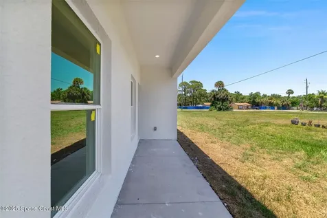 1724 Elizabeth Avenue Titusville FL 32780