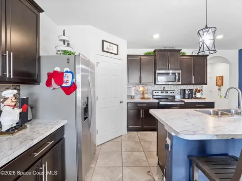 104 Carmelite Avenue NW Palm Bay FL 32907