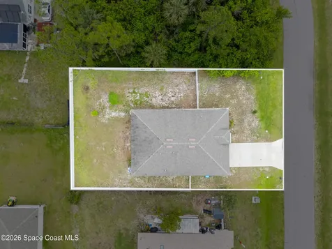 104 Carmelite Avenue NW Palm Bay FL 32907