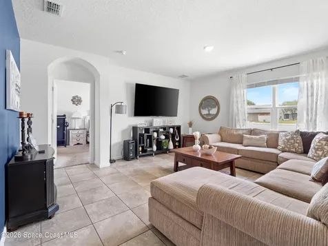 104 Carmelite Avenue NW Palm Bay FL 32907
