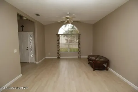 348 Wishing Well Circle SW Palm Bay FL 32908