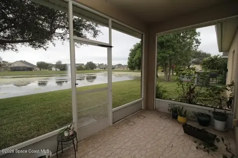348 Wishing Well Circle SW Palm Bay FL 32908