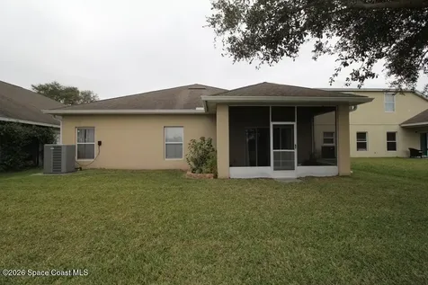 348 Wishing Well Circle SW Palm Bay FL 32908