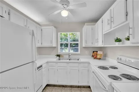 17 Vista Palm Lane Vero Beach FL 32962