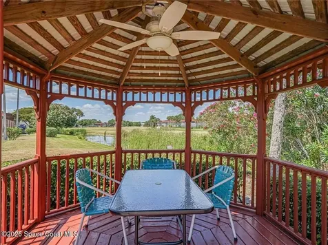 17 Vista Palm Lane Vero Beach FL 32962
